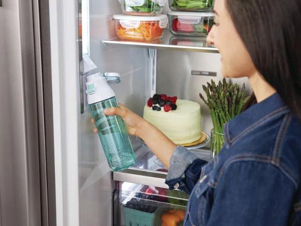 What Is an Internal Water Dispenser Refrigerator