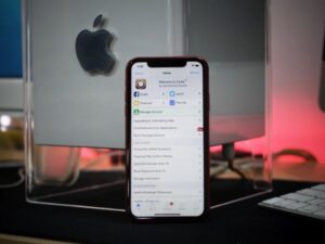 How To Jailbreak iPhone 13 Pro Max Without Computer